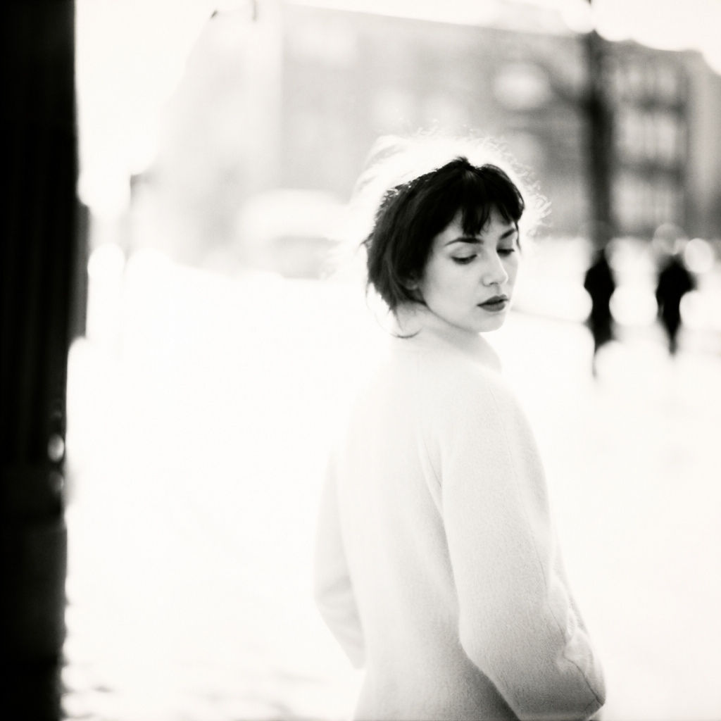 Sample image in the High Key Bokeh Luminescence style