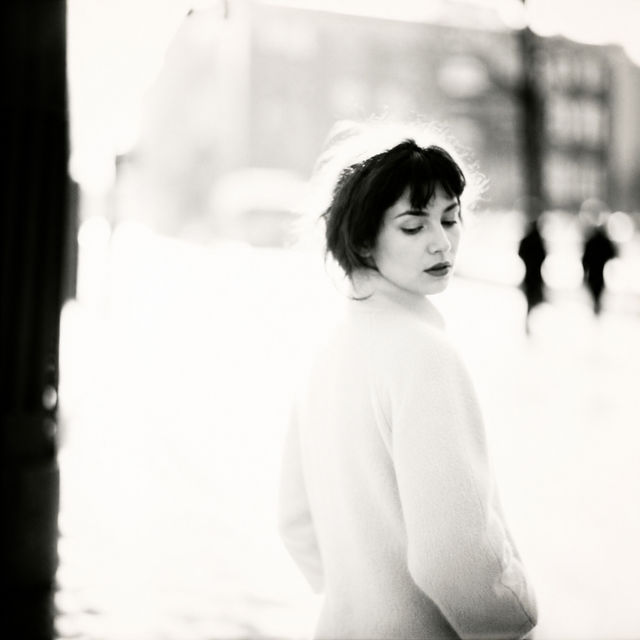 Sample image in the High Key Bokeh Luminescence style